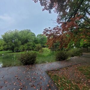 Meet your Posher, Eselda